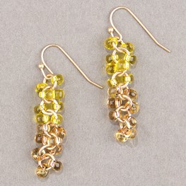 Magatama Dewdrop Earrings in Gold Ombre