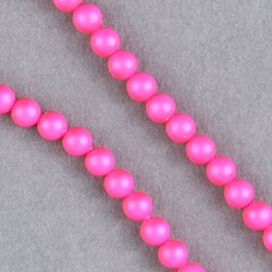 29-0441:  5810 4mm Neon Pink Crystal Pearl 