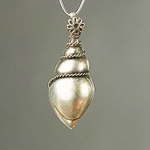MET-00272: 45mm Silver Spindle Shell Pendant 