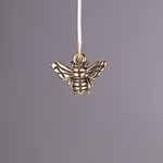 MET-00514: 12 x 16mm Antique Gold Honeybee Charm 