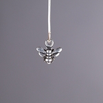 MET-00582: 11mm Antique Silver Tiny Honeybee Charm 