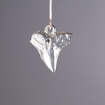 MET-00629: 26 x 19mm Pewter Shark Tooth Charm 